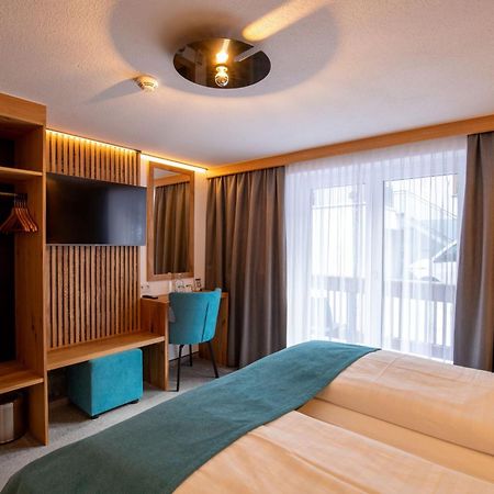Hotel Garni Subretta Ischgl Zewnętrze zdjęcie