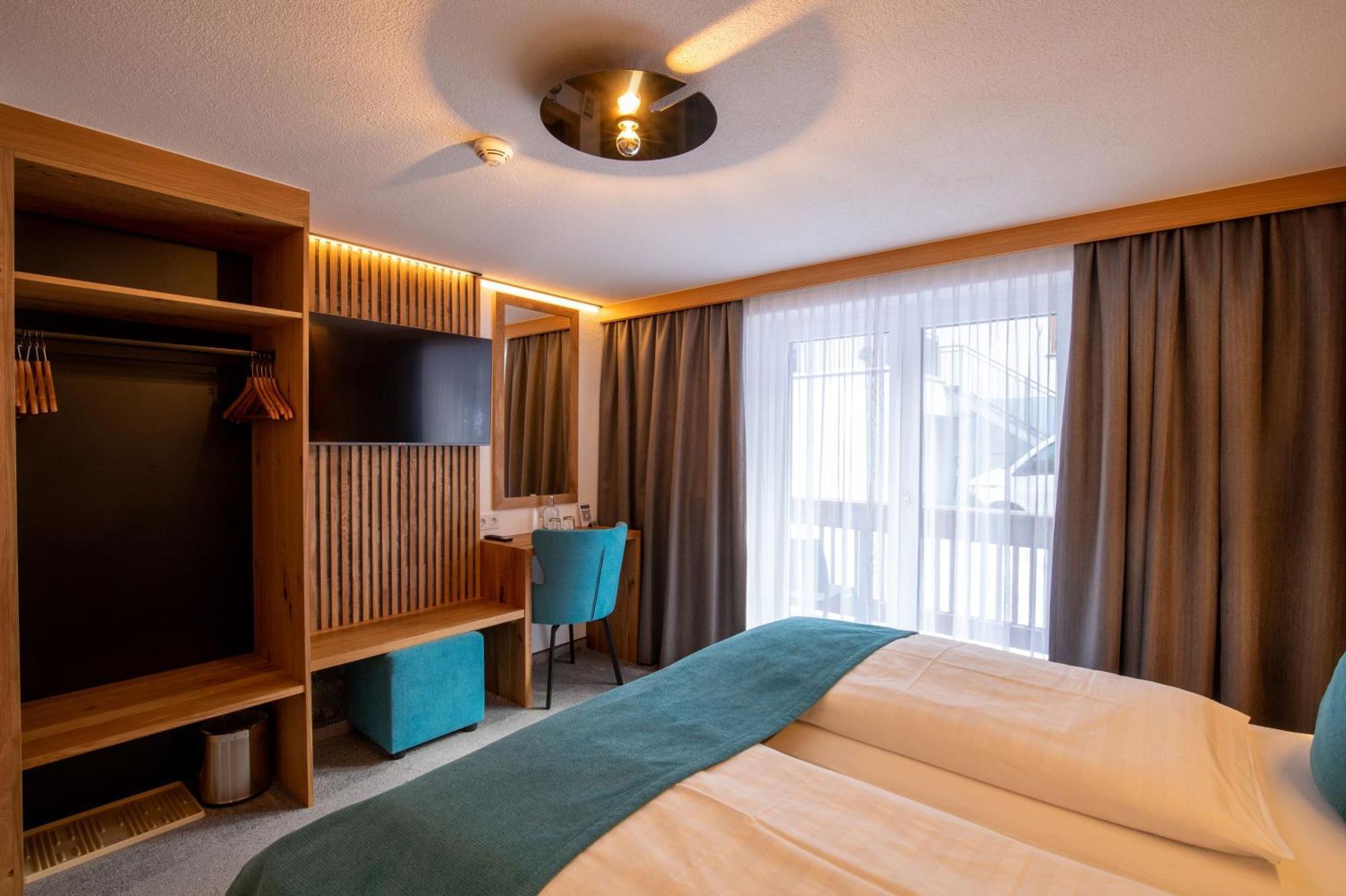 Hotel Garni Subretta Ischgl Zewnętrze zdjęcie