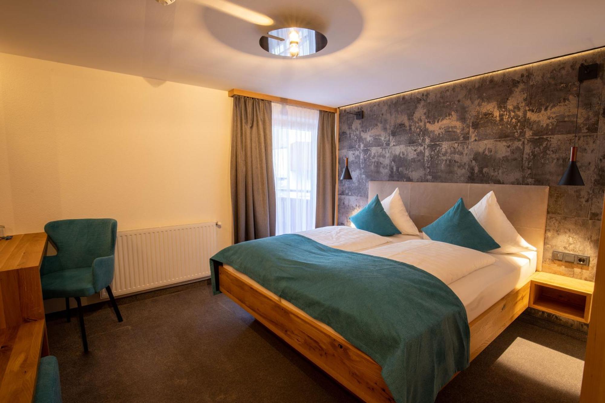 Hotel Garni Subretta Ischgl Zewnętrze zdjęcie