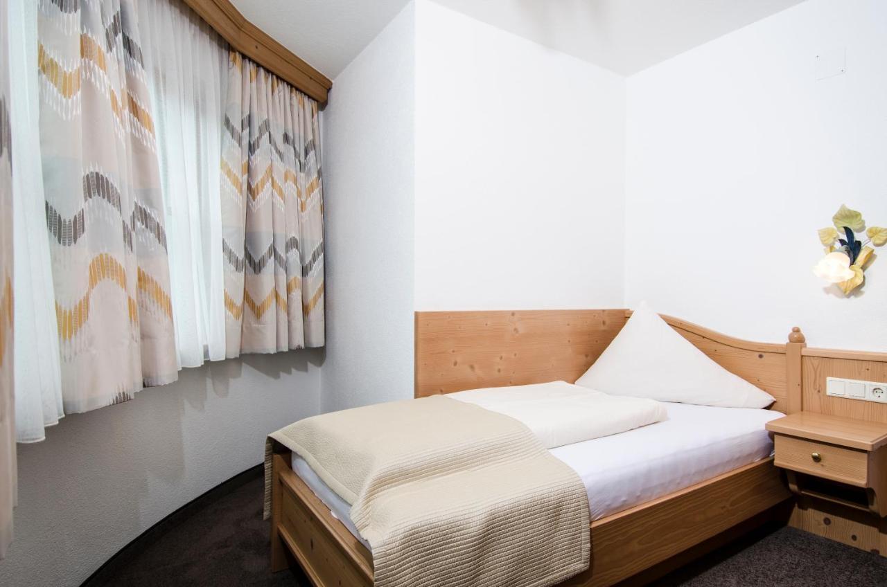 Hotel Garni Subretta Ischgl Zewnętrze zdjęcie