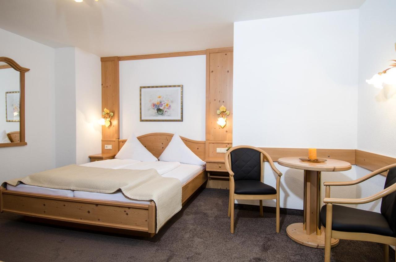 Hotel Garni Subretta Ischgl Zewnętrze zdjęcie