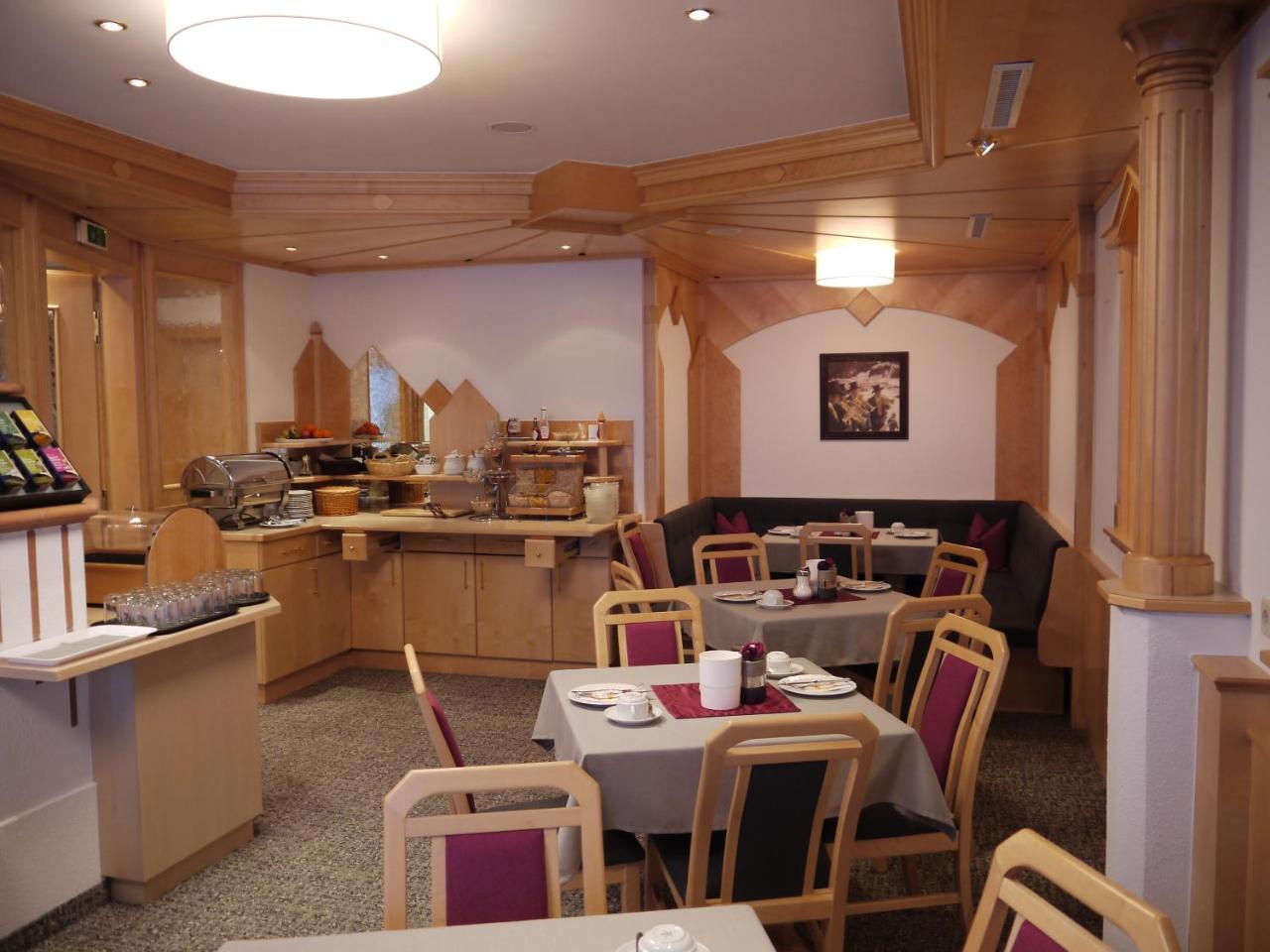 Hotel Garni Subretta Ischgl Zewnętrze zdjęcie