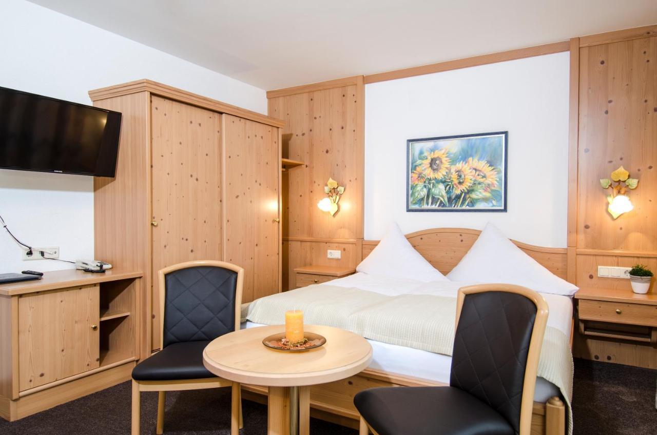 Hotel Garni Subretta Ischgl Zewnętrze zdjęcie